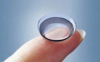 用什么摘隐形眼镜，用什么摘隐形眼镜最好